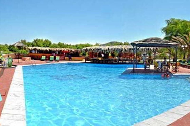 Lesvos Inn in Pyrgi Thermis, Mytilene (Lesbos) Pool