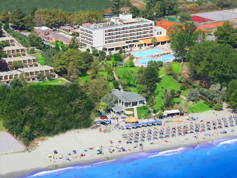 Olympian Bay Grand Resort in Leptokarya, Thessaloniki (Chalkidiki) Luftaufnahme