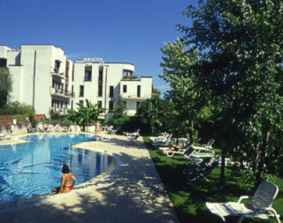 Hotel Bristol in Riva del Garda, Verona Pool