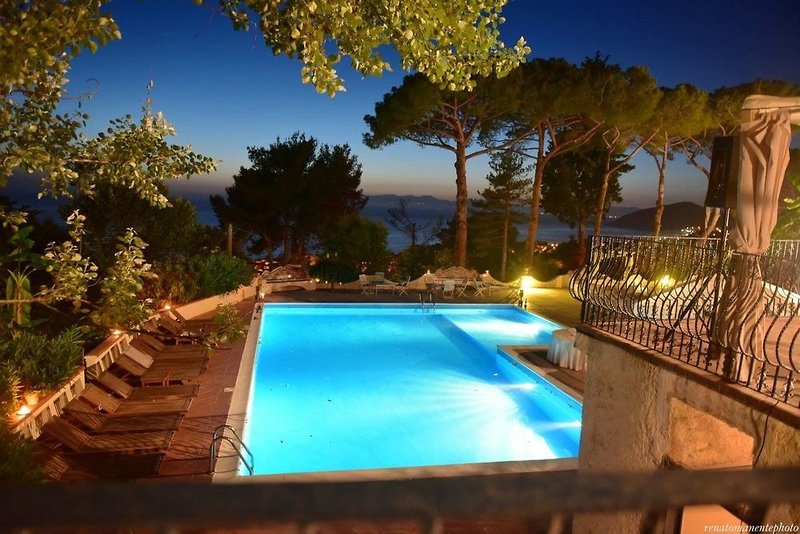 Garden Riviera in Santa Maria di Castellabate, Neapel Pool