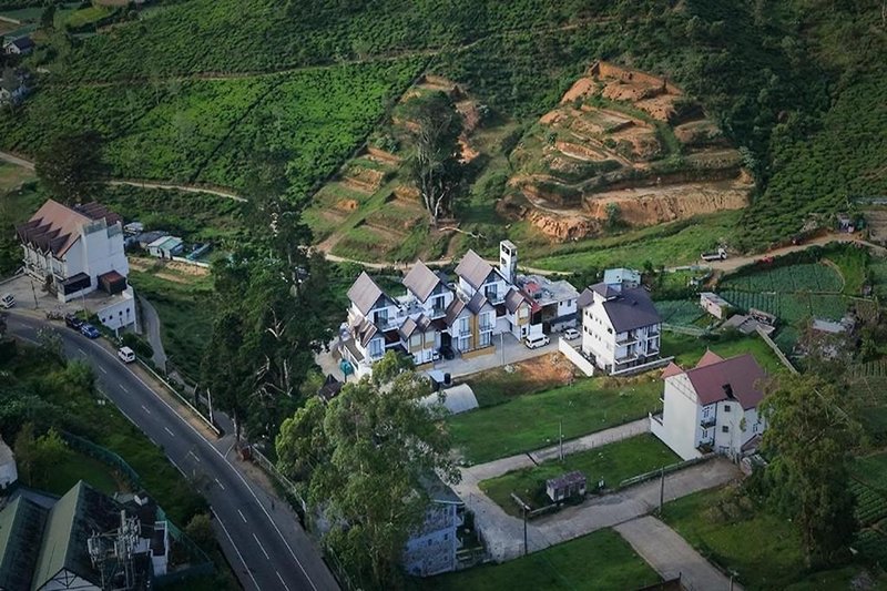Montagna Luxury Hotel in Nuwara Eliya, Colombo Außenaufnahme