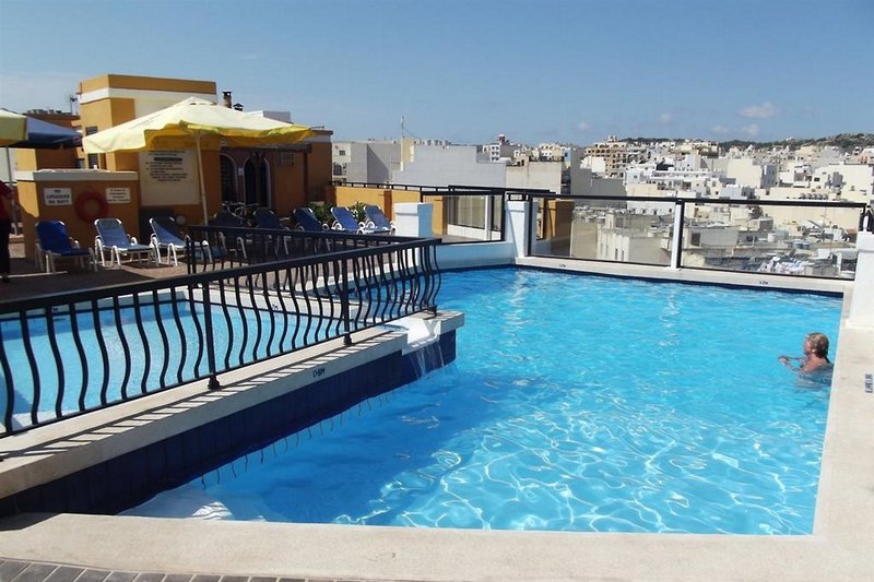 Sunseeker Holiday Complex in Bugibba, Malta Pool