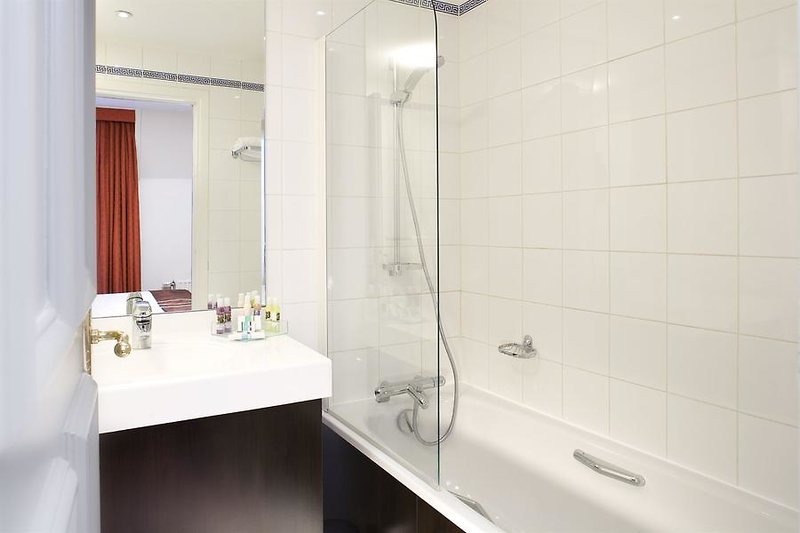 25hours Hotel Terminus Nord in Paris, Paris-Orly Badezimmer