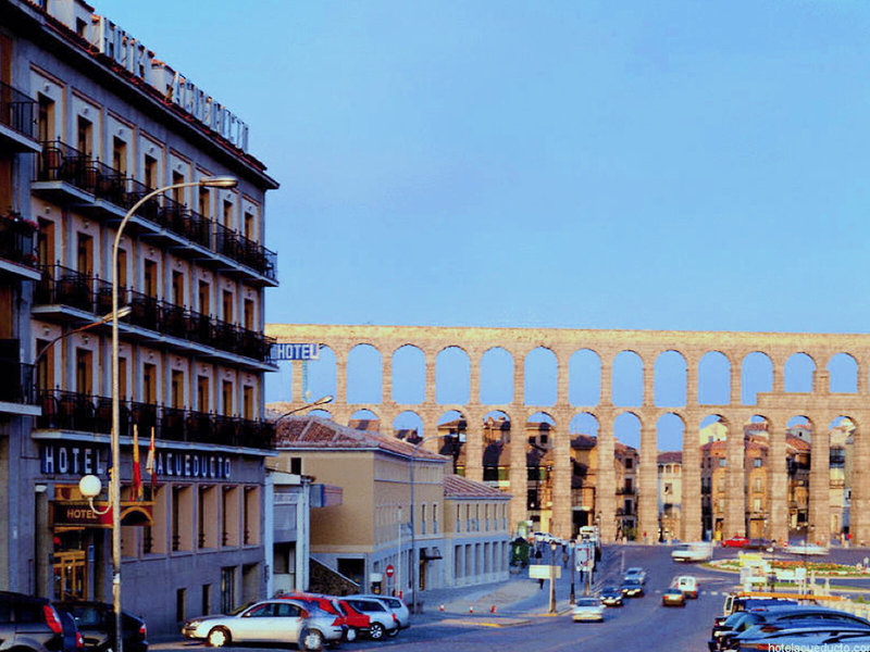 Hotel Acueducto in Segovia, Madrid Terrasse
