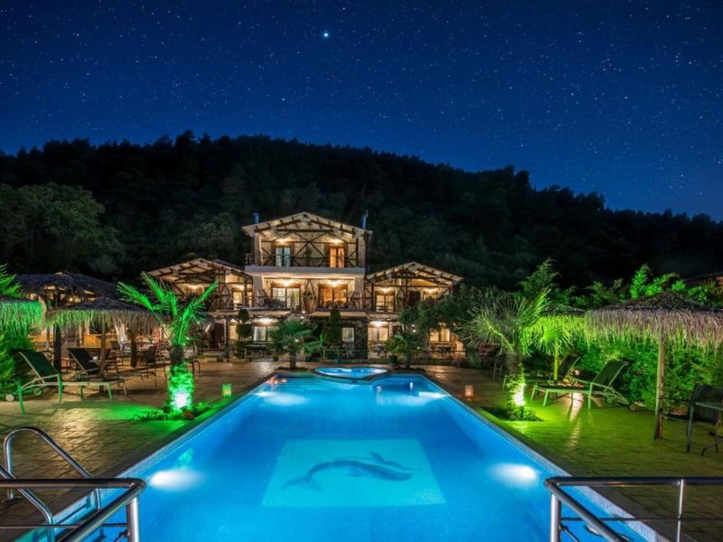 Simon King Studios & Apartments in Vourvourou, Thessaloniki (Chalkidiki) Pool
