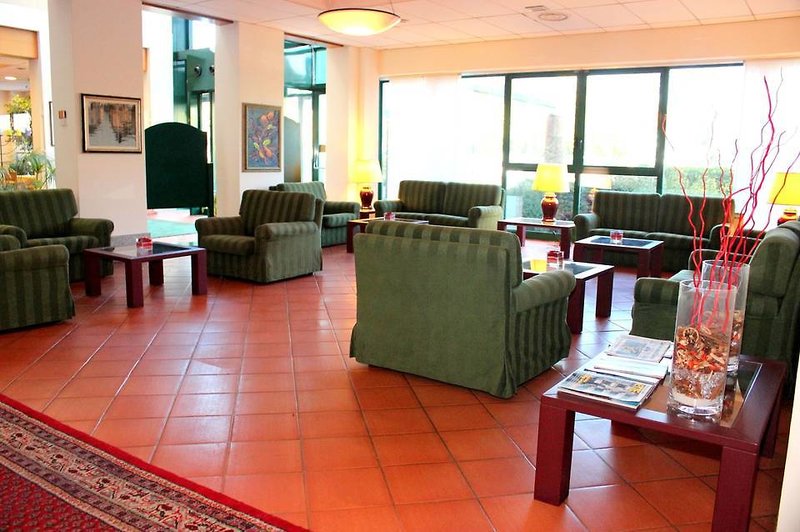 Della Rotonda in Saronno, Mailand (Malpensa) Lounge/Empfang