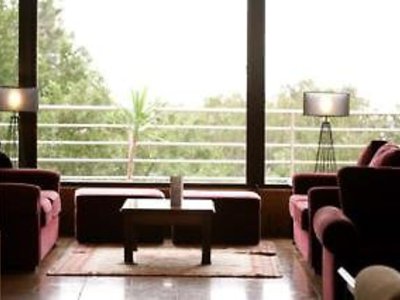 B&B Hotel Sado Setúbal in Setubal, Lissabon Außenaufnahme