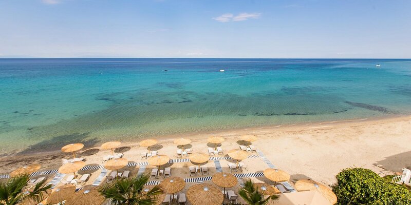 Greek Pride Seafront Hotel in Skala Fourkas, Thessaloniki (Chalkidiki) Strand