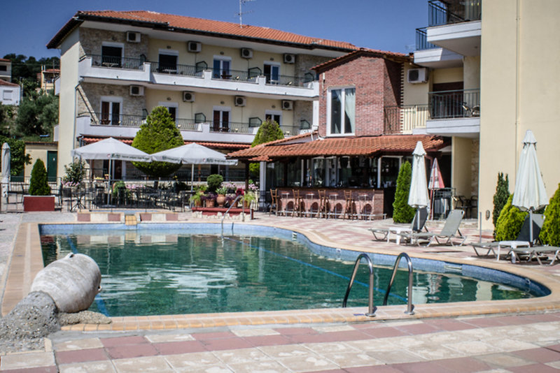 Hotel Ilios in Kryopigi, Thessaloniki (Chalkidiki) Pool
