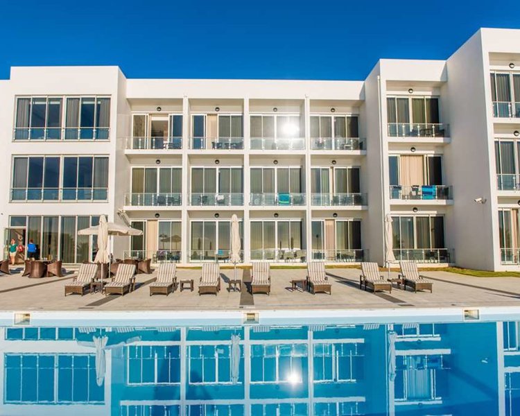 Atlantida Mar Hotel in Praia da Vitória, Ponta Delgada (Azoren) Außenaufnahme