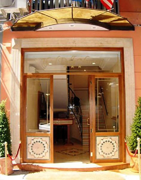 Hotel Bella Napoli in Neapel, Neapel Außenaufnahme