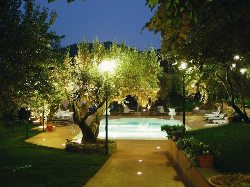 Hotel Villa Vecchia in Monte Porzio Catone, Rom-Fiumicino Pool