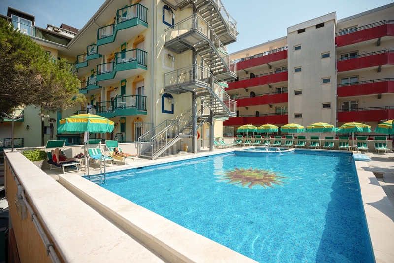 Hotel Kennedy in Lido di Jesolo, Italienische Adria Pool