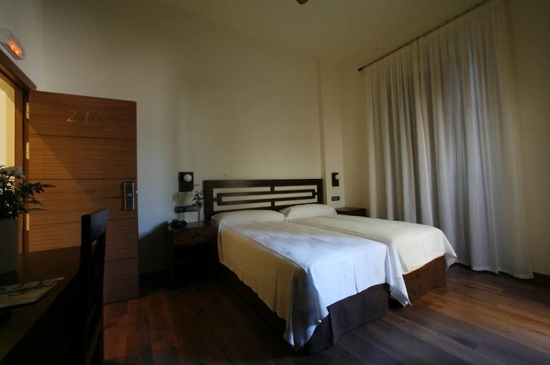 Hotelux Casa del Trigo in Santa Fé, Granada Wohnbeispiel