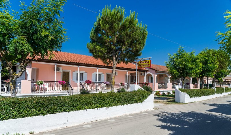 Roussa's Apartments in Agios Sostis, Zakynthos Außenaufnahme