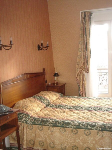 Empereur in Paris, Paris-Charles De Gaulle Wohnbeispiel