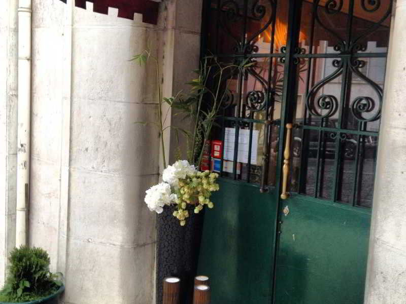 V Dinastia in Lissabon, Lissabon Außenaufnahme