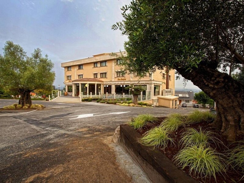 Hotel Os Olivos in Bergondo, Santiago de Compostela Außenaufnahme