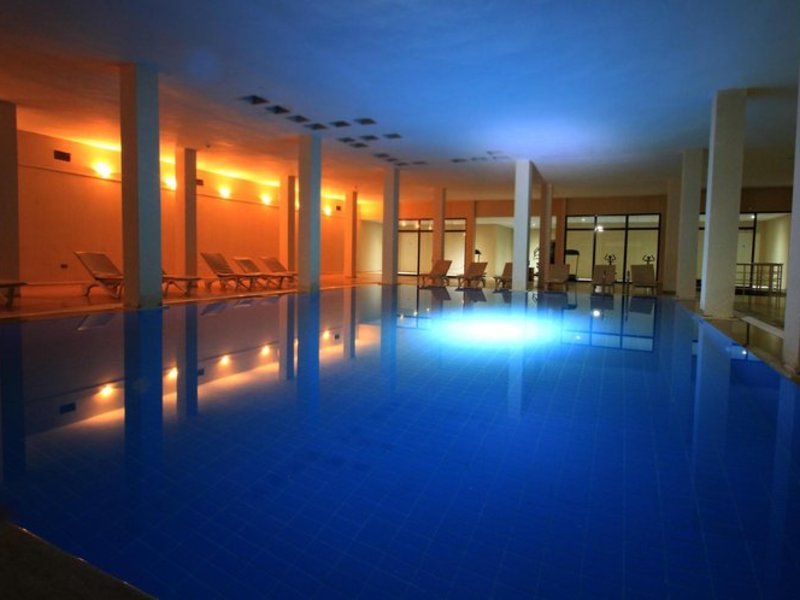 Hallenbad