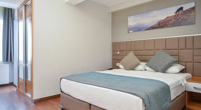 Hakcan Hotel in Gaziemir, Izmir Wohnbeispiel