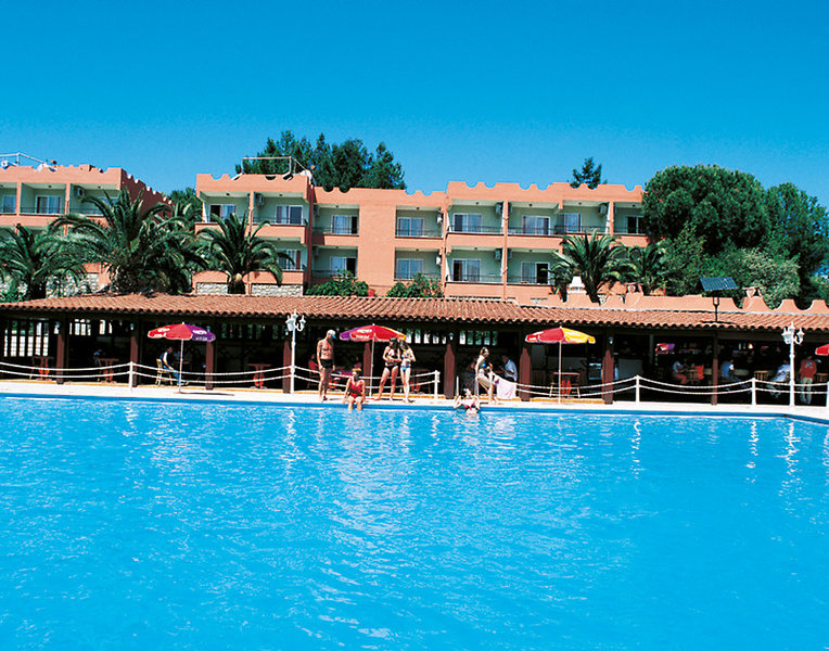 Pigale Beach Resort in Kusadasi, Izmir Pool