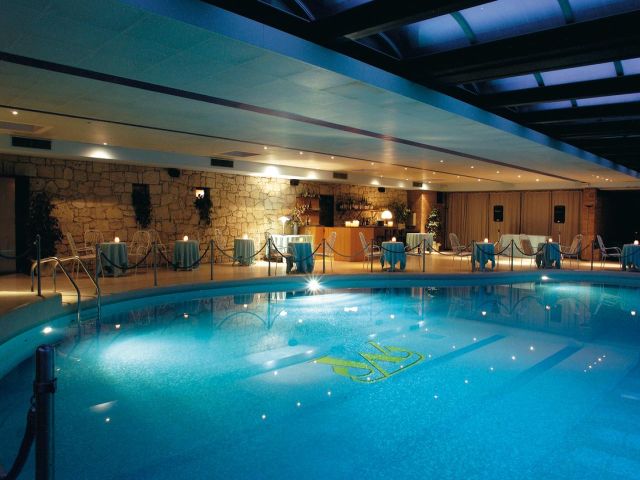 Hallenbad