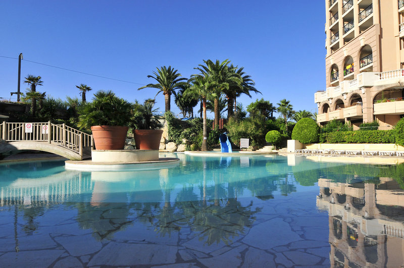 Villa Maupassant in La Bocca, Nizza Pool