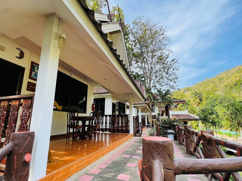 Banrimkwae Paerimnam Resort in Sai Yok, Bangkok Außenaufnahme