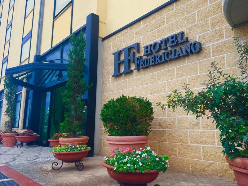 Hotel Federiciano in Valenzano, Bari Außenaufnahme