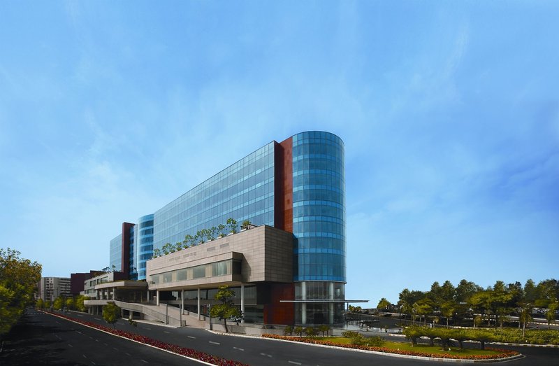 The Leela Ambience Gurgaon Hotel und Residences in Gurugram, Delhi Außenaufnahme