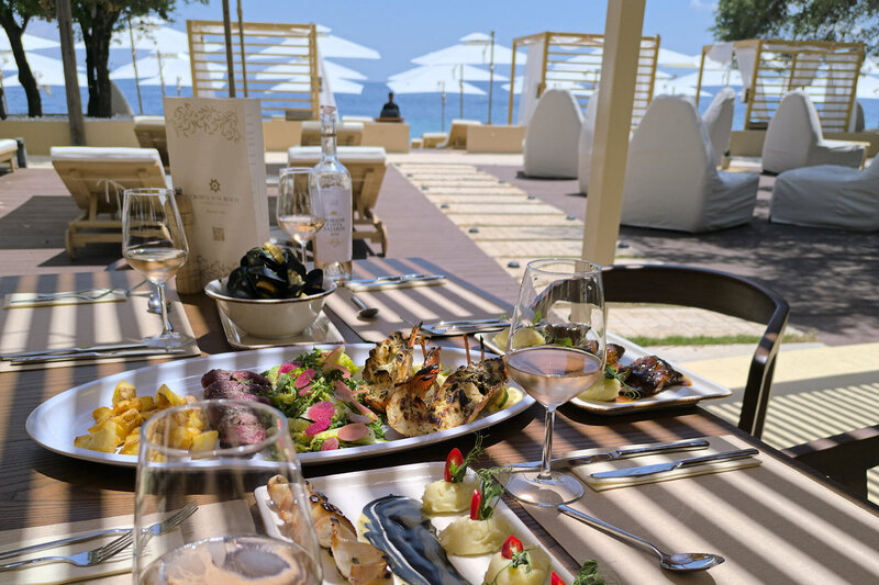 Ionian Crown - Suites in Barbati in Barbati, Korfu Terrasse