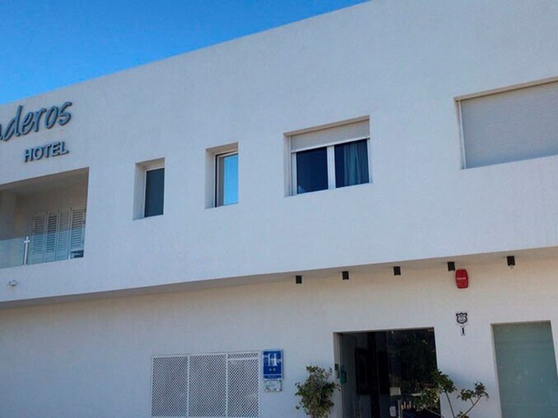 Hotel Senderos in Agua Amarga, Malaga Außenaufnahme