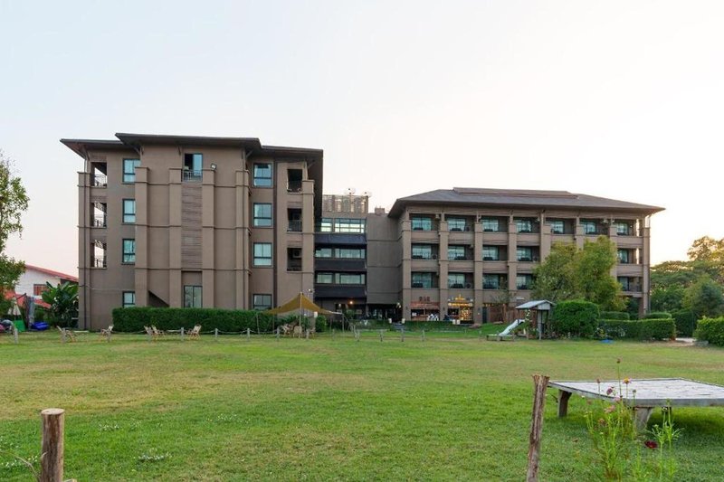 Brown House Hotel in Udon Thani, Bangkok Außenaufnahme