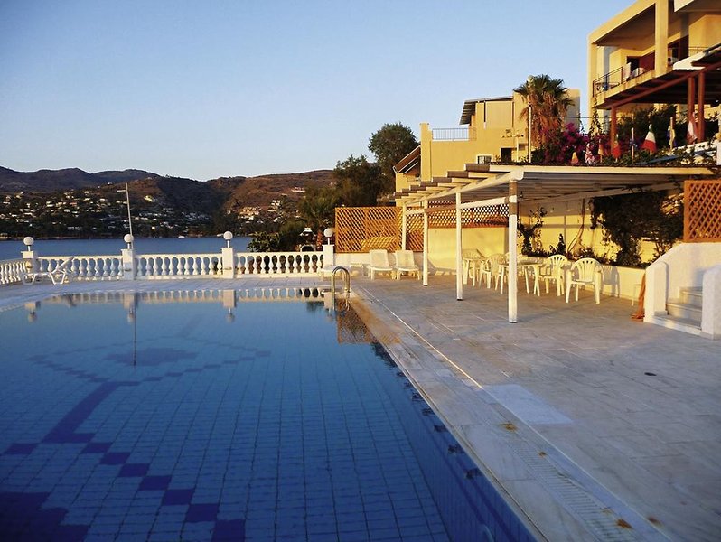 STUDIOS ILIOPERATO in Perdika, Athen Pool