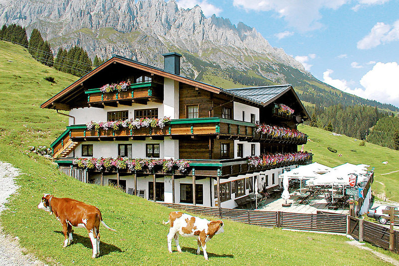Almhotel Kopphütte in Mühlbach am Hochkönig, Modellaufnahme