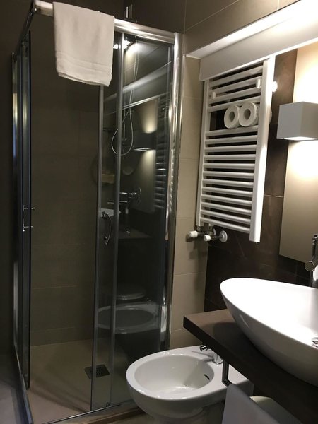 Hotel Alessi in Desenzano del Garda, Venedig Badezimmer