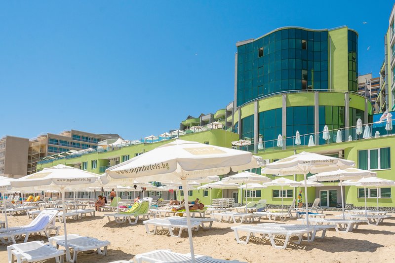 Strand