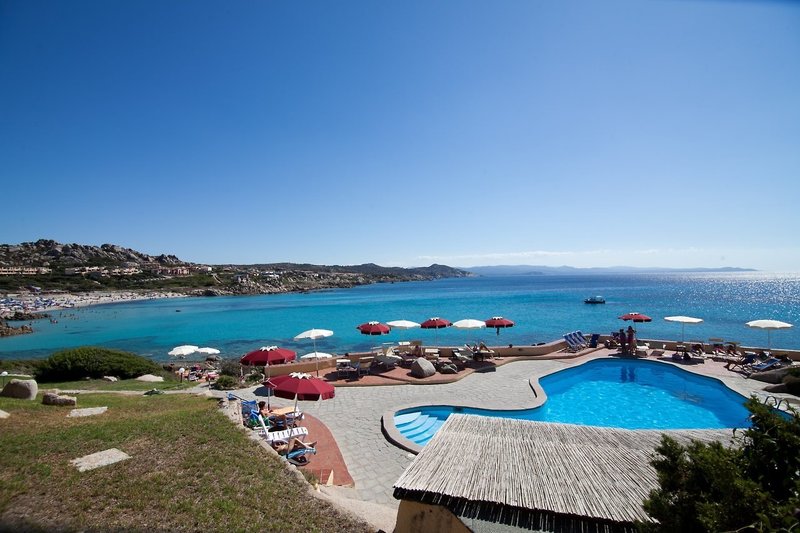 Club Esse Shardana in Santa Teresa Gallura, Olbia,Sardinien Pool