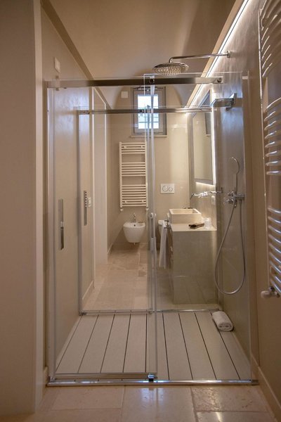 Monun in Grottaglie, Brindisi Badezimmer