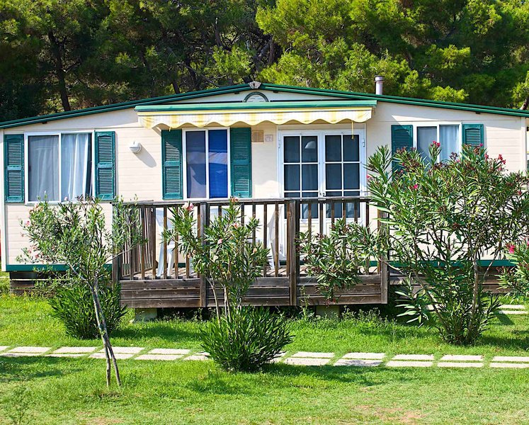 Arena Stupice Mobile Homes in Premantura, Pula (Kroatien) Außenaufnahme