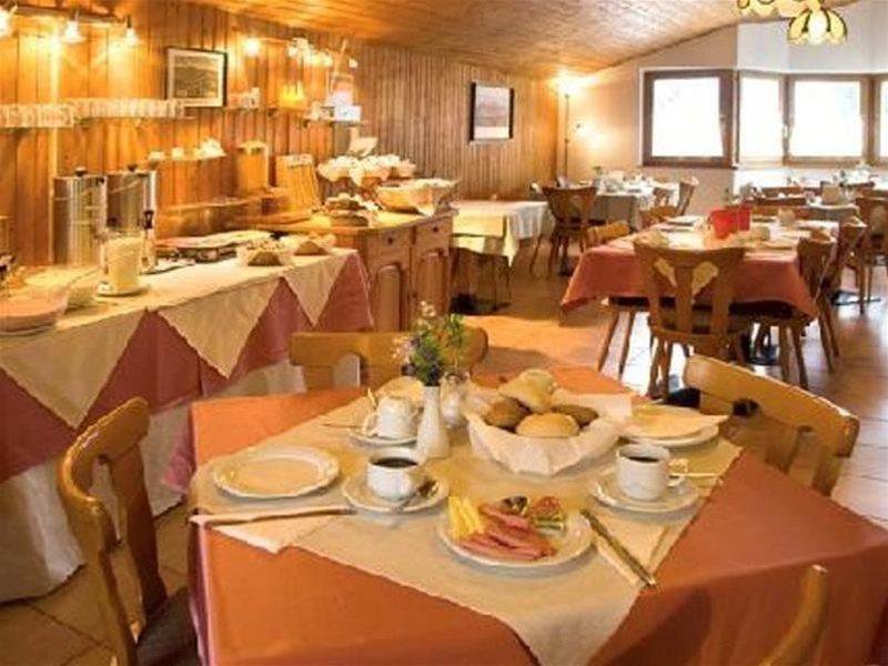 Tautermann Garni in Innsbruck, Innsbruck (AT) Restaurant