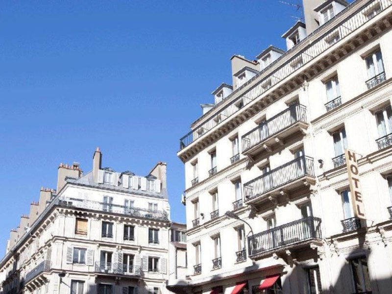 Hibiscus Republique in Paris, Paris-Charles De Gaulle Außenaufnahme
