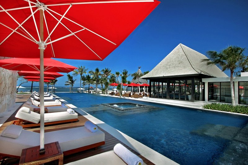 The Royal Santrian Luxury Beach Villas in Tanjung Benoa, Denpasar (Bali) Pool