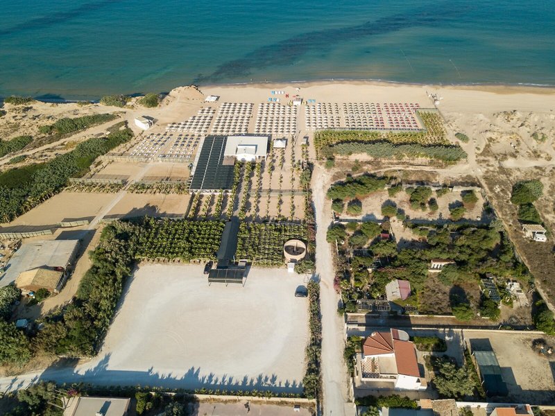 Strand
