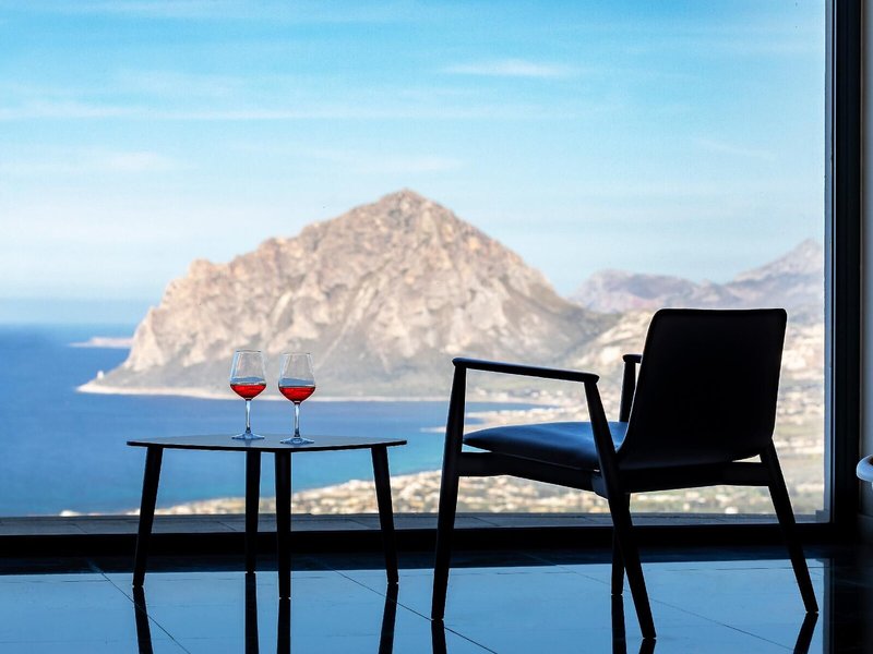 Resort Venere di Erice in Valderice, Catania Restaurant
