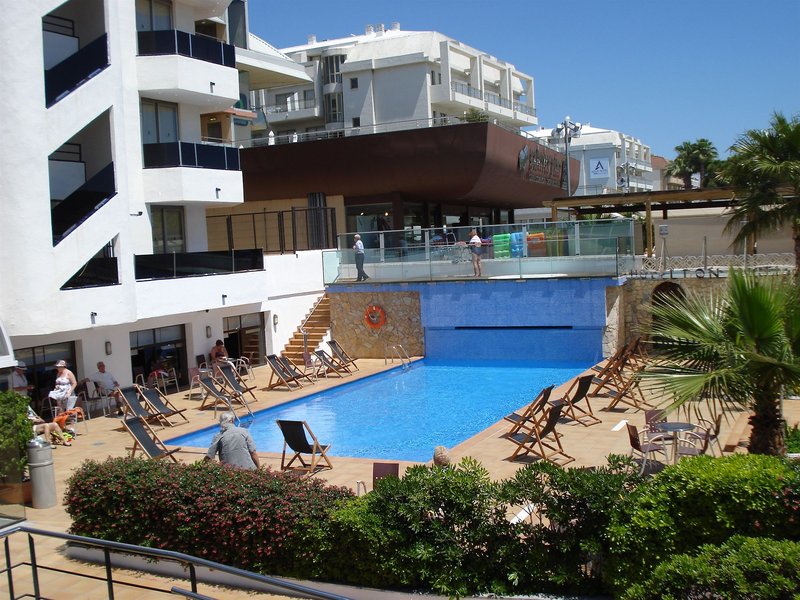 Don Angel in Santa Susanna, Gerona Pool