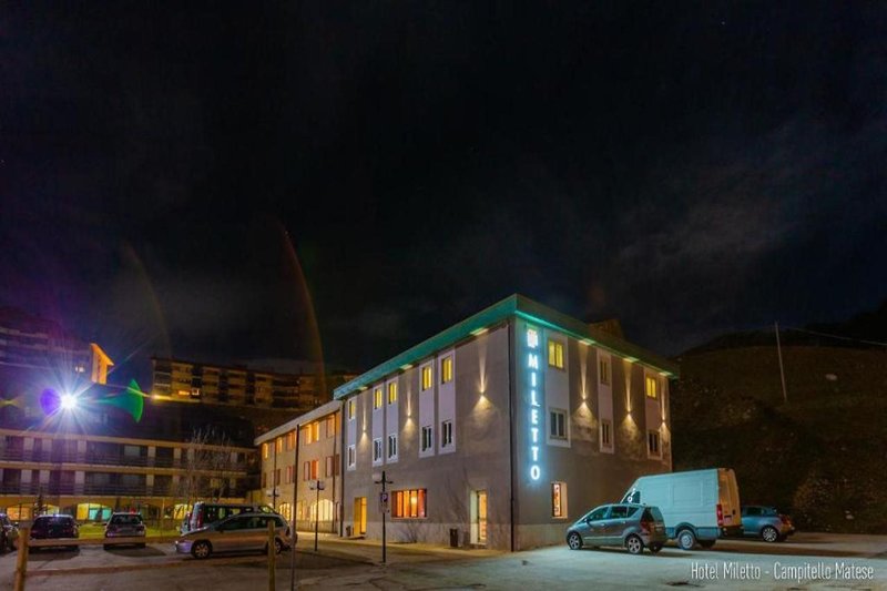 Hotel Miletto in San Massimo, Neapel Außenaufnahme
