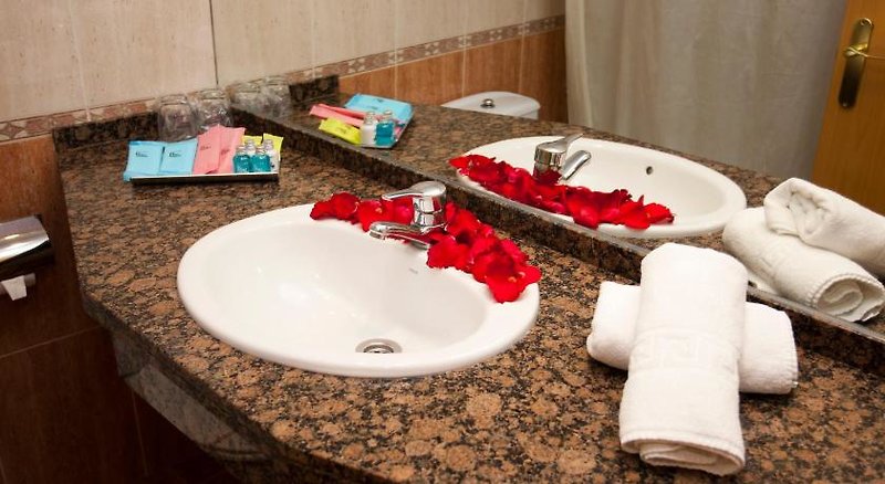 B&B El Pekinaire in Calella de la Costa, Barcelona Badezimmer B&B El Pekinaire in Calella de la Costa, Barcelona Badezimmer