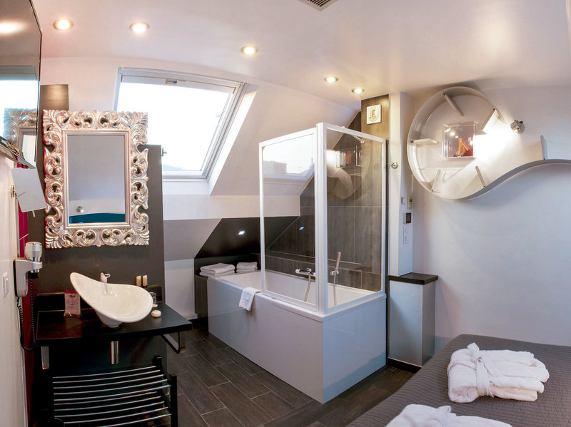 3H / Paris Marais Hotel in Paris, Paris-Charles De Gaulle Badezimmer
