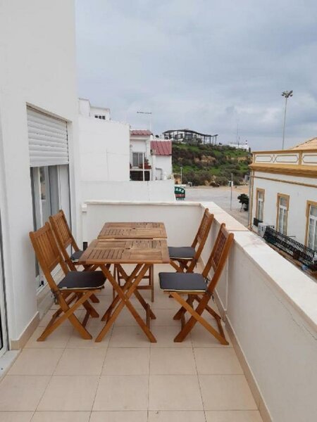 Edificio Sequeira by Portugalferias in Albufeira, Faro Terrasse